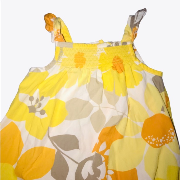 Carters Baby Girl Rompers 9 Months Lot of 2! - Picture 7 of 13